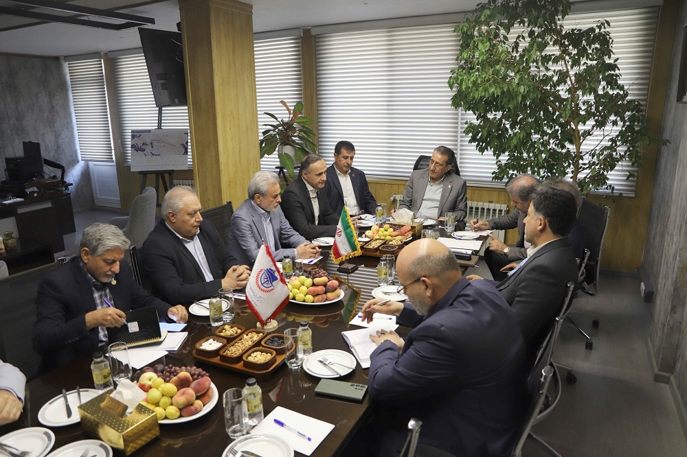 بازدید رسولی از انجمن کشتیرانی