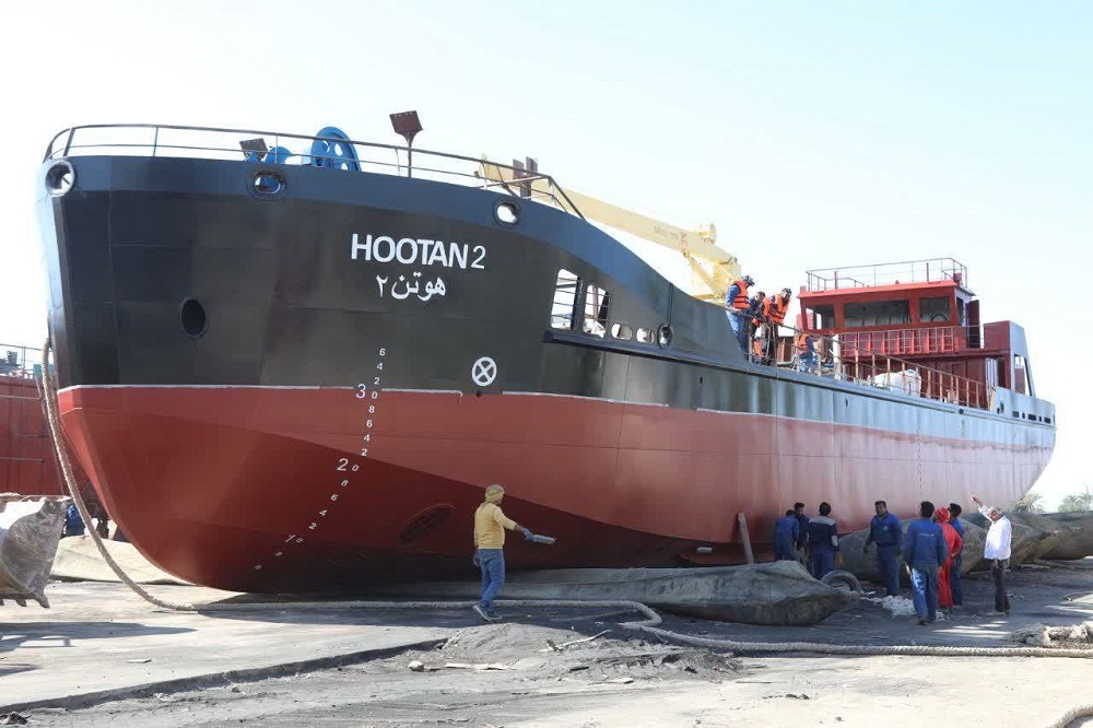 شناور چندمنظوره هوتن2 به آب انداخته شد