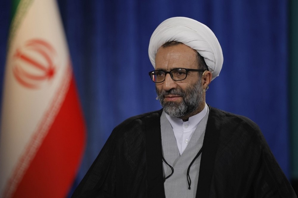 تصویب یک قانون دائمی برای مدیریت تنگه هرمز