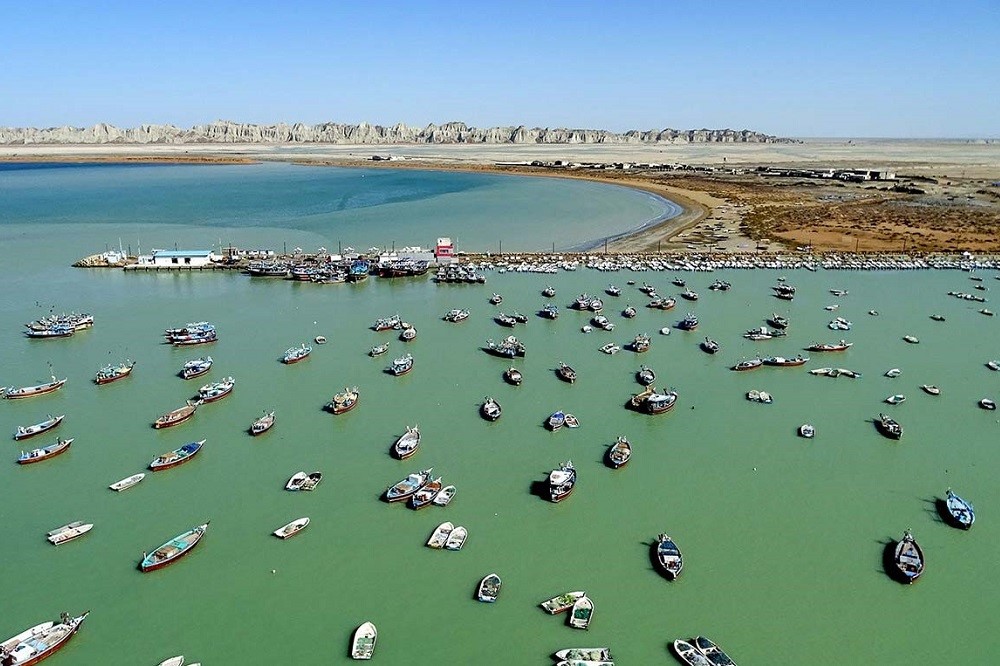 خلیج چابهار کانون آلودگی مکران است