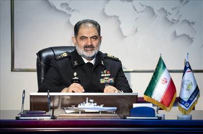 حافظ امنیت دریاها و مدافع صلح در جهان