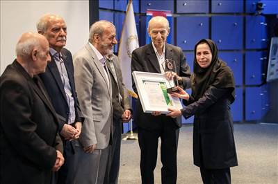 درخشش گروه کشتیرانی در جشنواره ملی انتشارات روابط عمومی