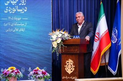 پاسخگوی مطالبات فعالان حمل‌ونقل دریایی باشیم